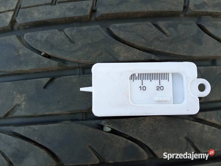 Opony letnie Bridgestone 22545R19 parę