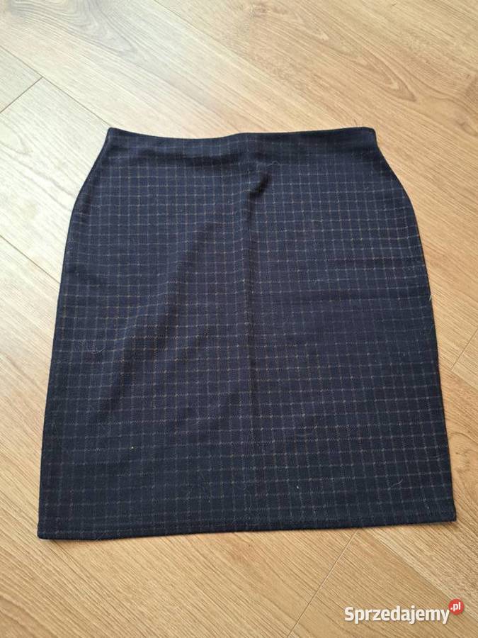 Granatowa spódnica w kratkę Innocence rozmiar 38 Trąbki Wielkie