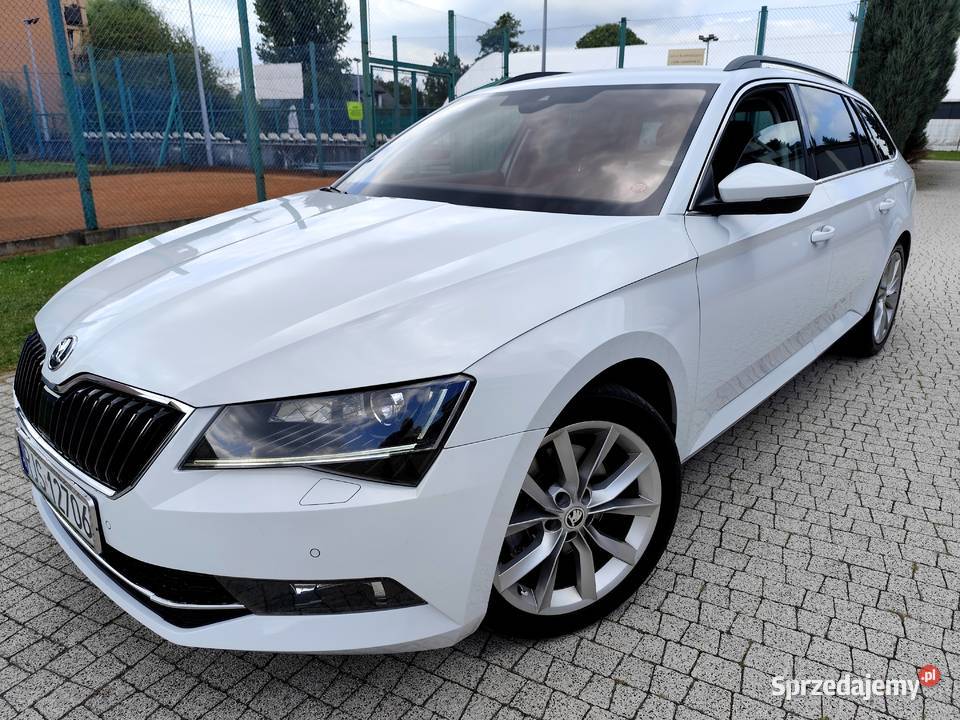 Skoda Superb III 20 TDI Navi Ledy Asystenty manualna Jasło