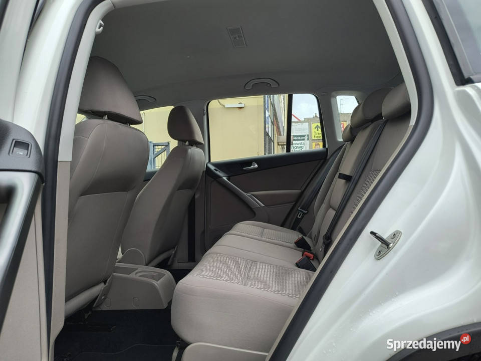 Volkswagen Tiguan Serwis ASO Perfekcyjny Stan relingi dachowe Tiguan