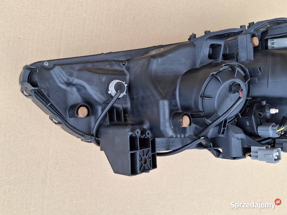 MITSUBISHI ASX I LIFT REFLEKTOR PRAWY LAMPA Oświetlenie Bieleń