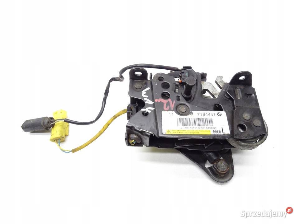 ZAMEK RYGIEL MASKI LEWY BMW F10 F11 7184441