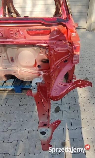 SUZUKI SWIFT VII MK9 ĆWIARTKA PODŁUŻNICA LEWA Zestawy części blacharskich sprzedam