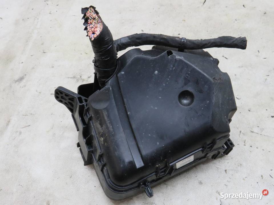 OBUDOWA BEZPIECZNIKÓW HYUNDAI I30 II 919503X510 osobowe lubelskie