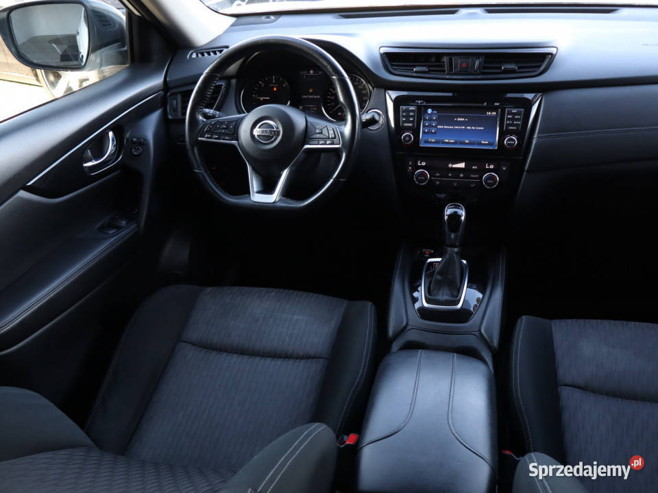 Nissan XTrail 17 dCi