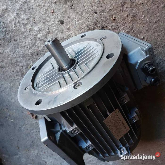 Silnik 55 kW 1435 obrmin Wałek 28 mm Żary