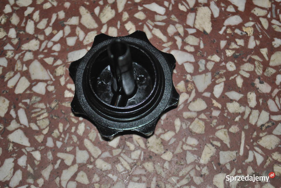 Korek zbiornika płynu CHF11S BMW E90 E91 E92 E93 osobowe Poręba