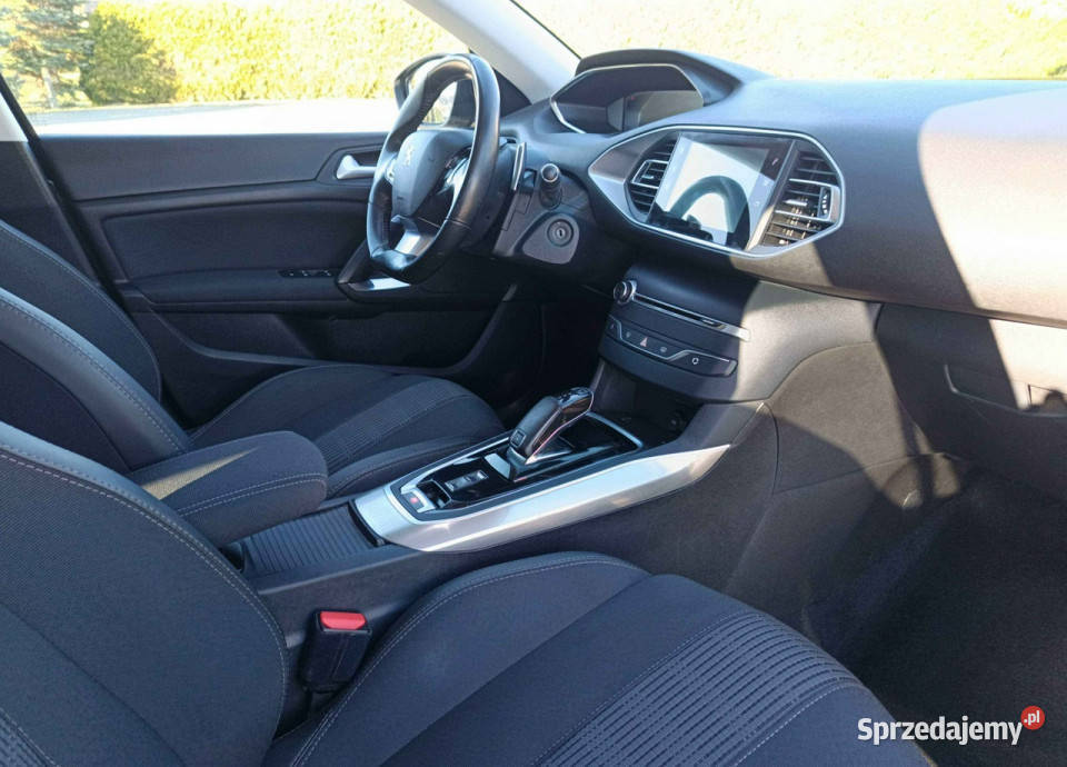 Peugeot 308 Kombi 16 BlueHDI 131 autoamt hak 4/5 Nowy Sącz