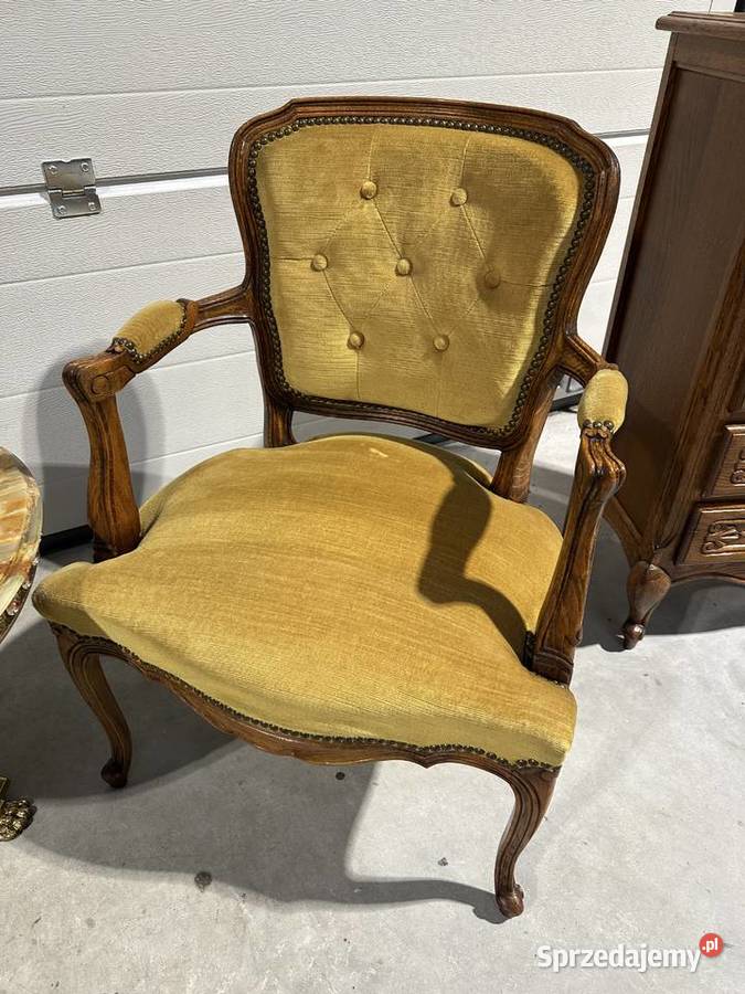 Ładne stylowe fotele ludwikowskie Sławoszewek