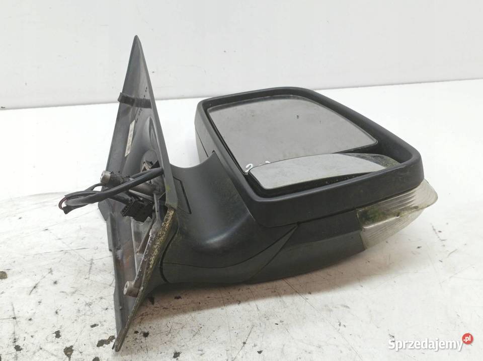 LUSTERKO PRAWE 2PIN EU W906 MercedesBenz świętokrzyskie