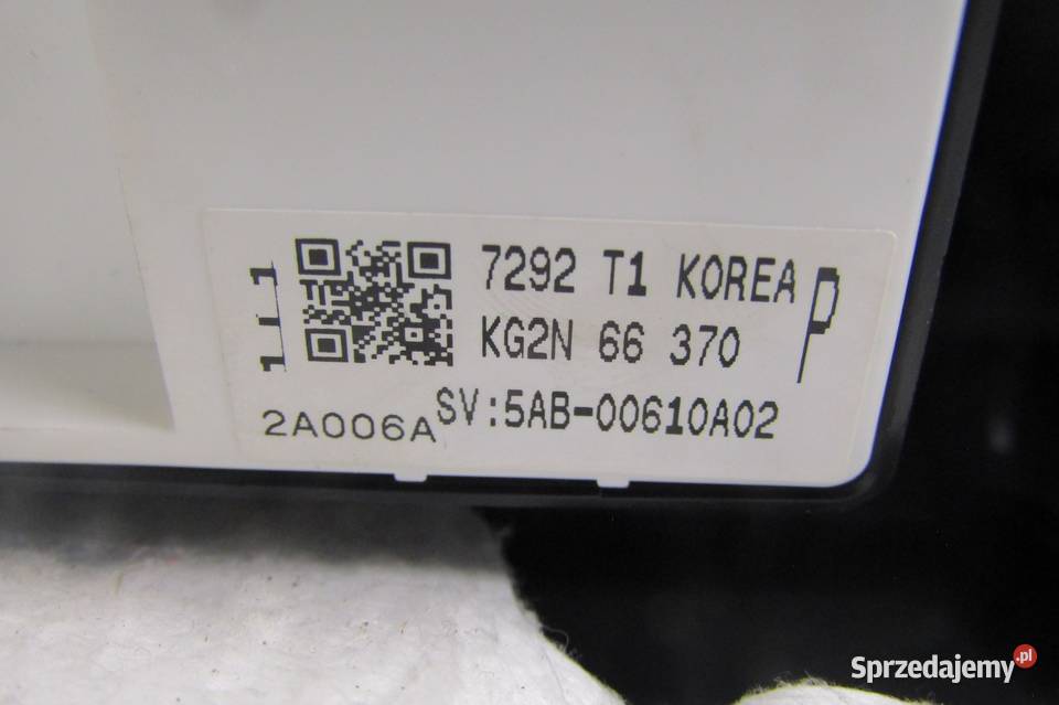 BOCZEK TAPICERKA DRZWI LEWY PRZÓD PRZEDNIA MAZDA