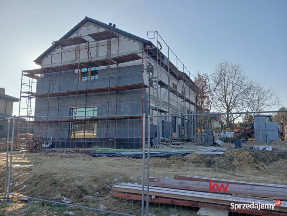 Dom bliźniak 15151m2 Kobylniki Brzozowa dachówka sprzedam