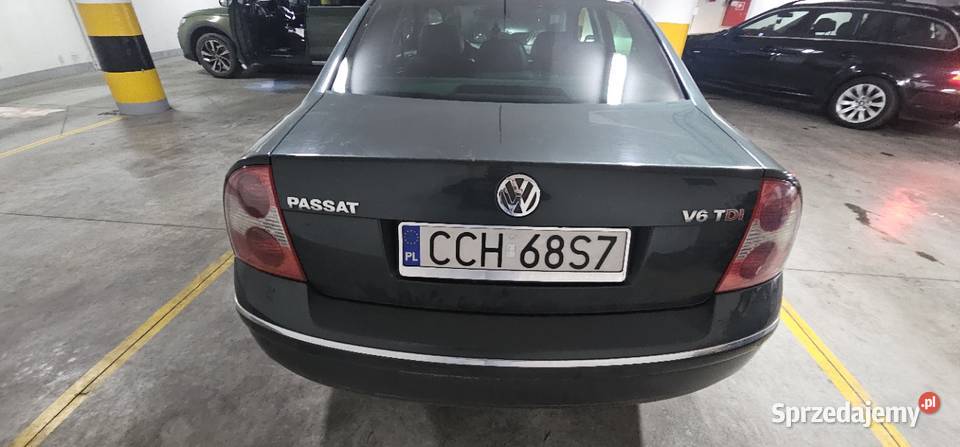 VW PASSAT B5 FL z 2004 roku z silnikiem 25 V6 gniazdo AUX Toruń