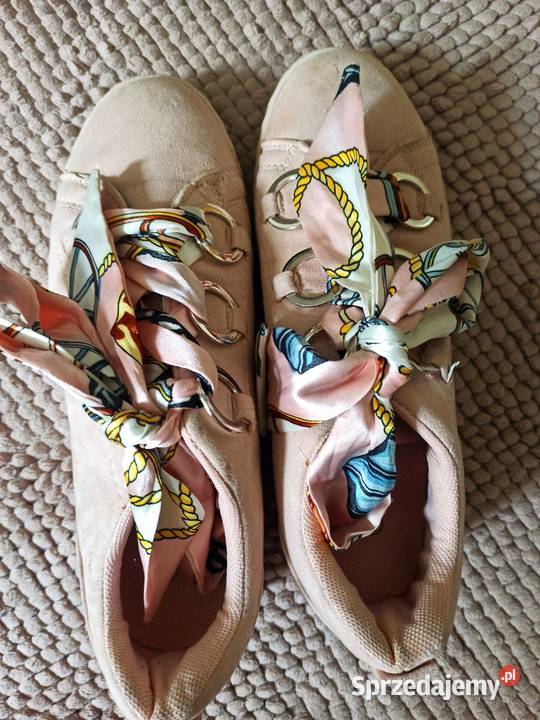 tenisówki ze wstążką Obuwie sportowe Częstochowa