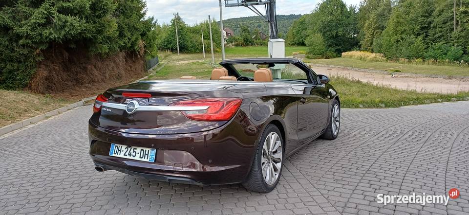Opel Cascada 20 165skoraNAVIgrzane fotele Rok produkcji 2014 Wadowice sprzedam