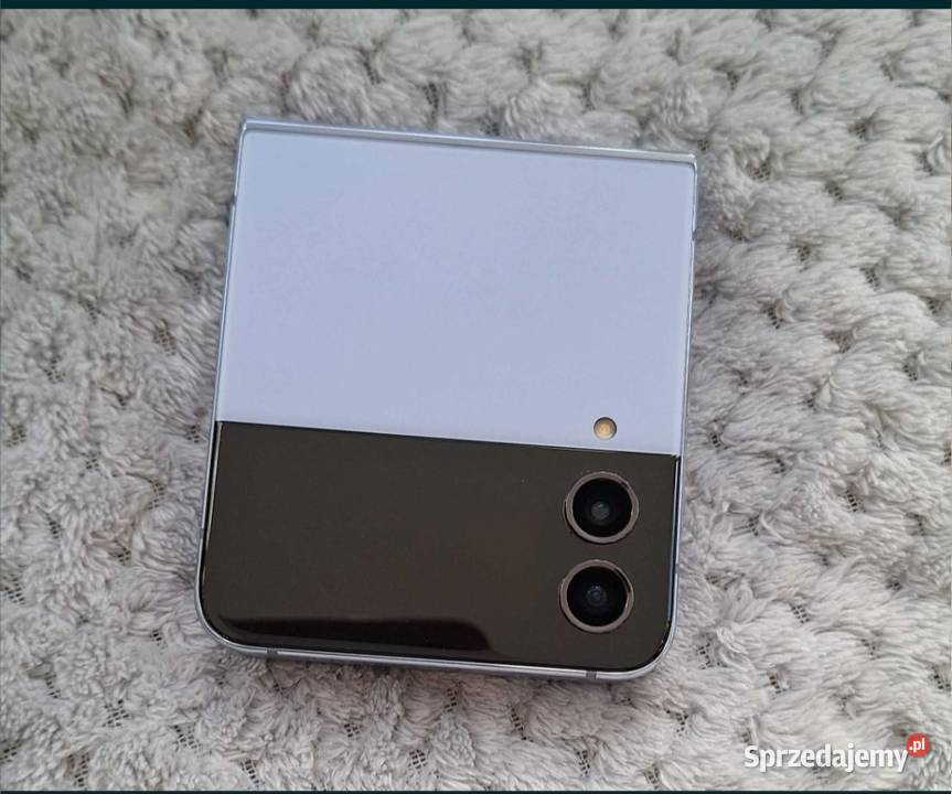 Samsung Galaxy Z Flip 4 5G 8128GB 120Hz 25W Torki