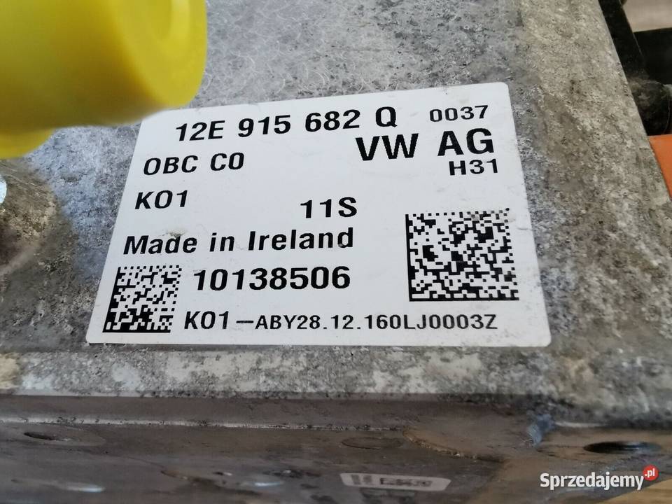 Ładowarka VW UP 12E915682Q dolnośląskie Świerzawa