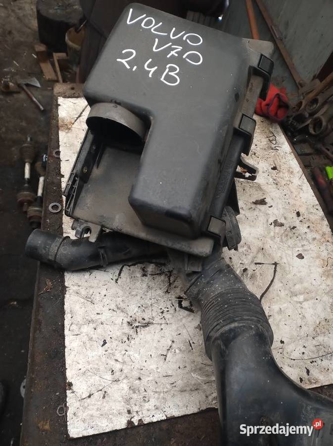 VOLVO V70 24b obudowa filtra powietrza Pozostałe Kielce