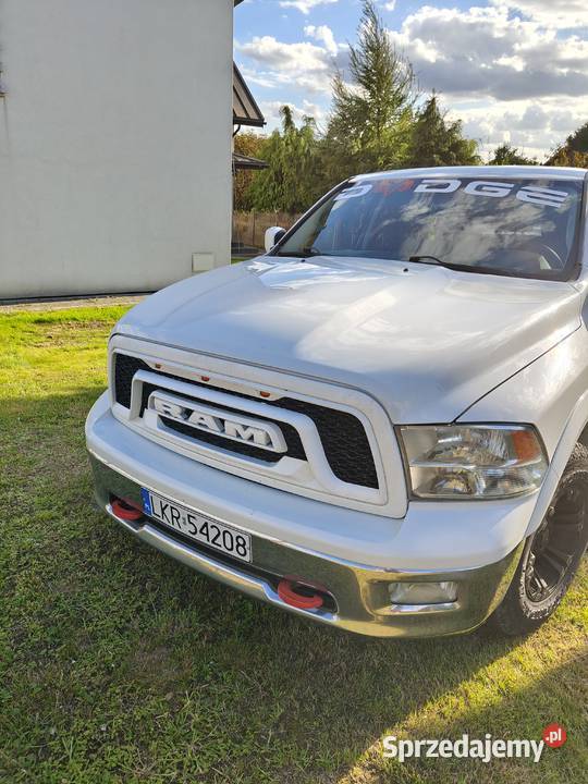 Zarejestrowany w Polsce Dodge ram 57 l LPG Urzędów