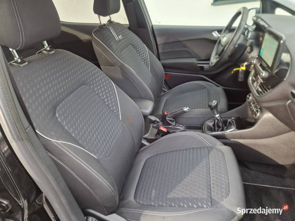 Ford Fiesta 37930 sync kamera stan idealny lakier metallic Czarnków sprzedam