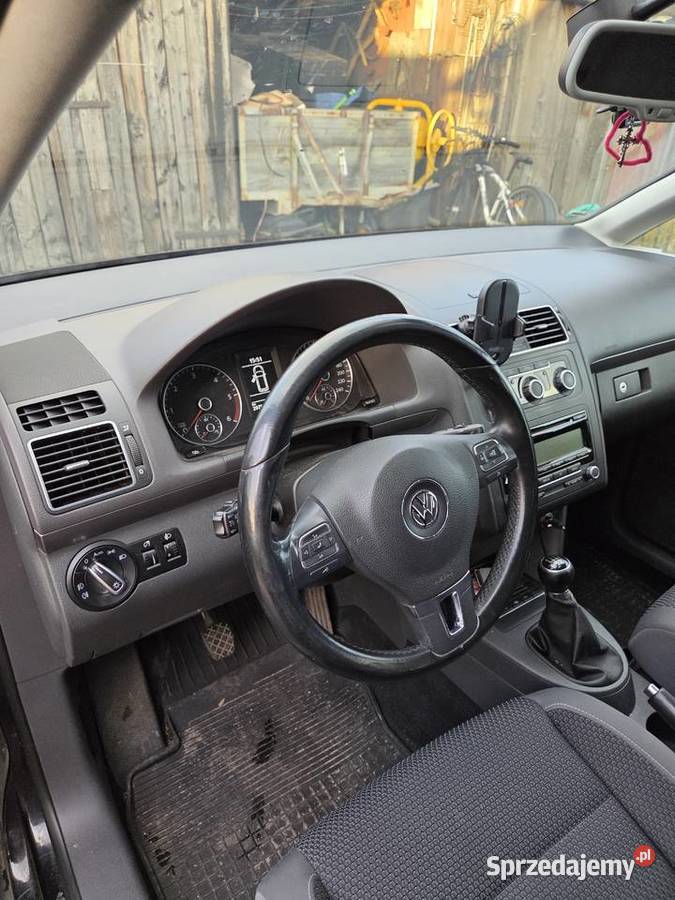 Touran 16 tdi 2011uszkodzony sprzedam