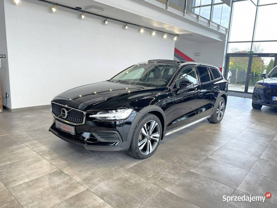 Volvo V60 Cross Country Plus 20 B4 197 automat sprzedam