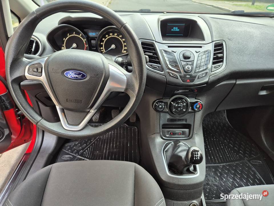 Ford fiesta klima alu grzane fotele telefon Piekary Śląskie