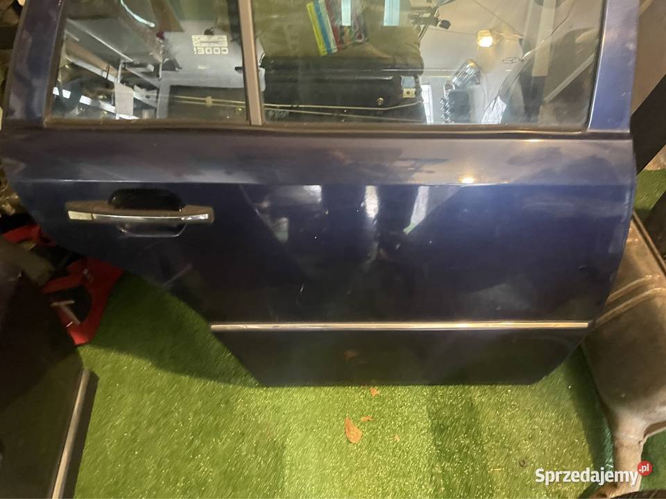 Mercedes w124 e200 drzwi tylne prawy lewy tył Katowice
