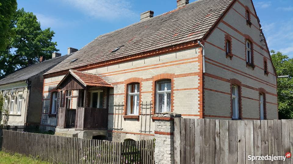 Dom na wsi Dobropole z działką 112ha i zabudową