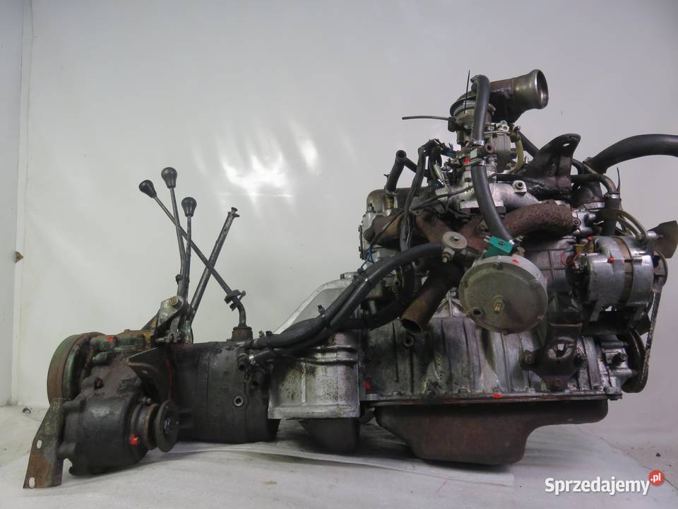 SILNIK SKRZYNIA UAZ 469 B 24 osobowe