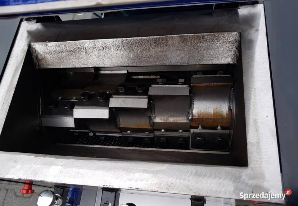 Kruszarka do Plastiku 75 kW rozdrabnianie Zrębice