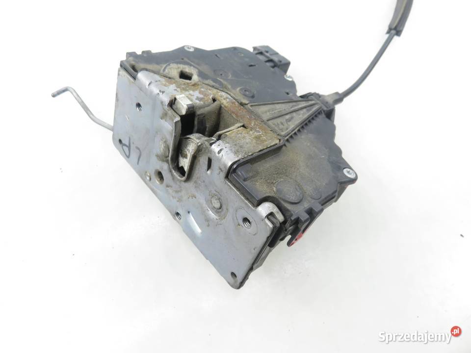 ZAMEK LEWY PRZEDNI OPEL CORSA D 13258270ED Karoseria małopolskie