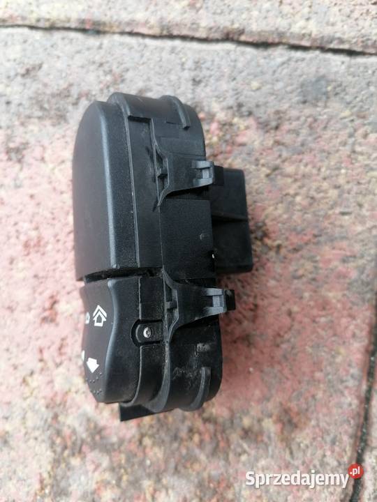 PRZEŁĄCZNIK SZYB KIEROWCY FOCUS MK1 YS4T14529AB Układ elektryczny Skwierzyna