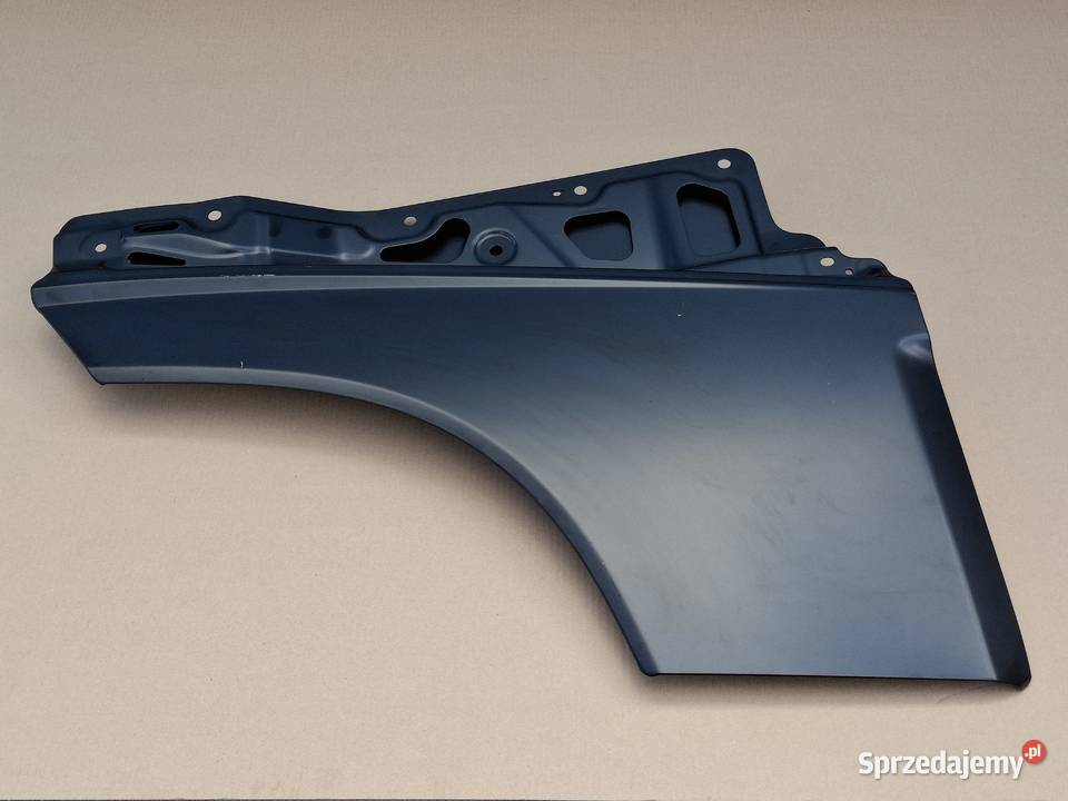 VOLVO FH4 PRZEDłUŻENIE DRZWI PRAWYCH PRAWE Bieleń