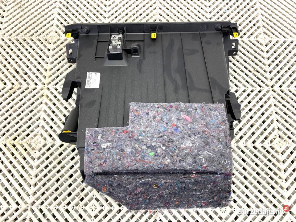 SCHOWEK PASAŻERA RENAULT MEGANE IV Hatchback osobowe