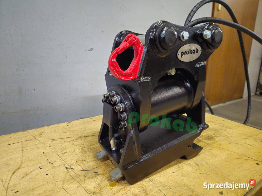 Szybkozłącze wychylne z zamkiem hydraulicznym Baranów sprzedam