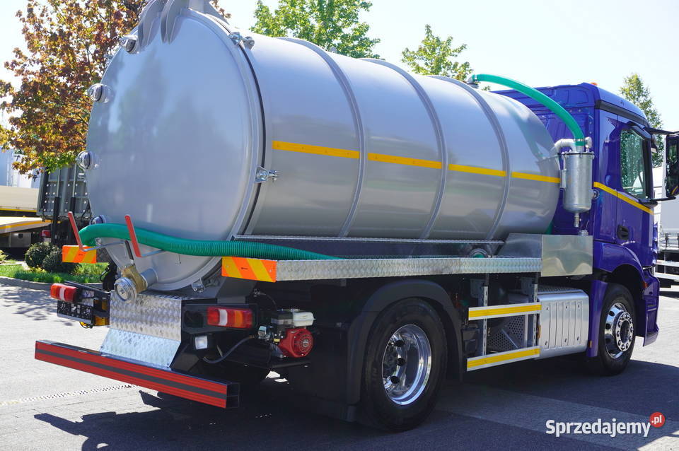 MercedesBenz Actros 1835 LS NOWA beczka diesel Kraków