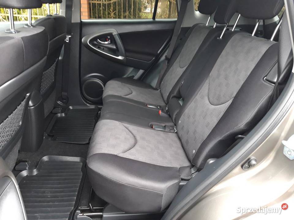 TOYOTA RAV4 4X4 SPROWADZONA SERWISOWANA 137 możliwa zamiana lubelskie Zamość