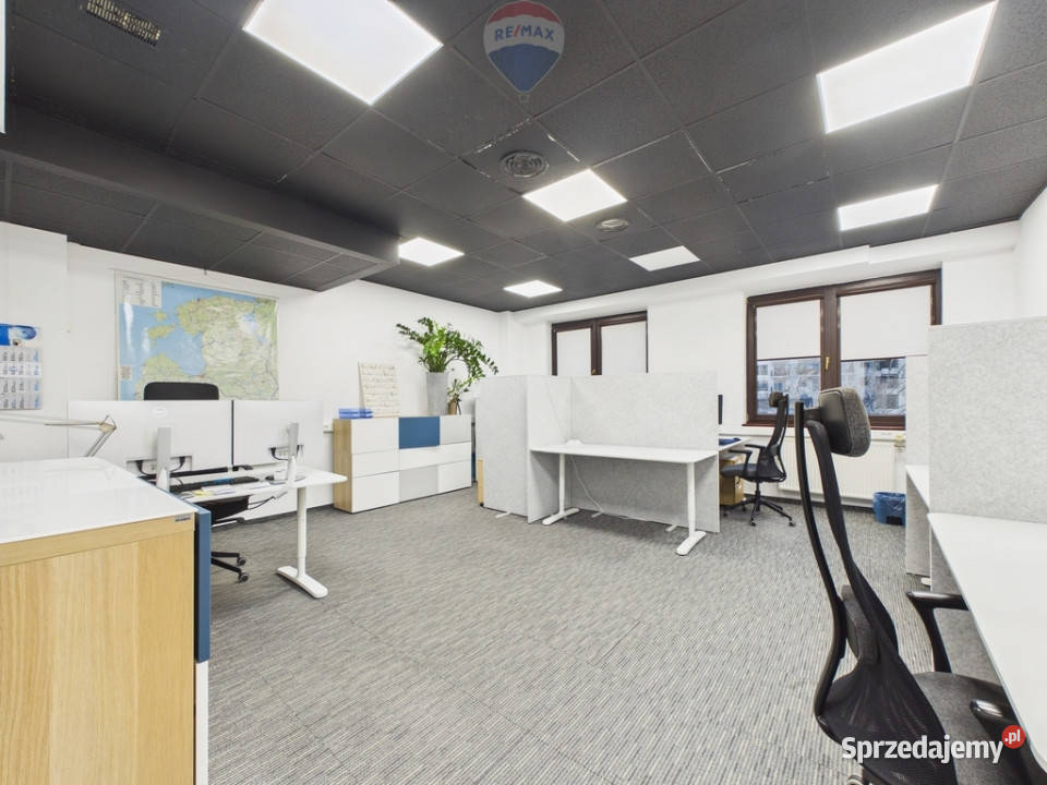 Piętro na wynajem pod kancelarię parking