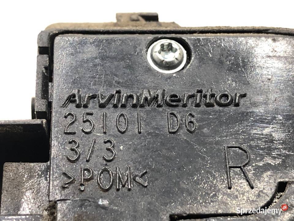 ZAMEK DRZWI PRAWY PRZÓD SKODA ROOMSTER Hatchback