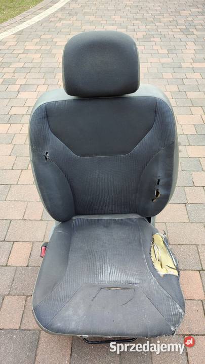 Sprzedam fotel kierowcy Vivaro Bełchatów