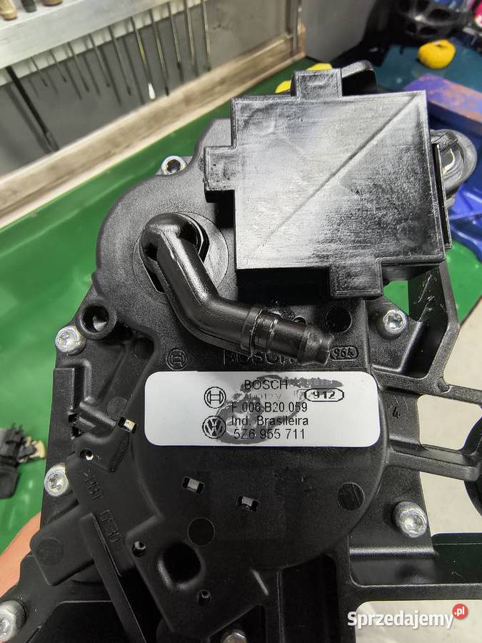 VW zamek klapy silniczek wycieraczki światło wielkopolskie sprzedam