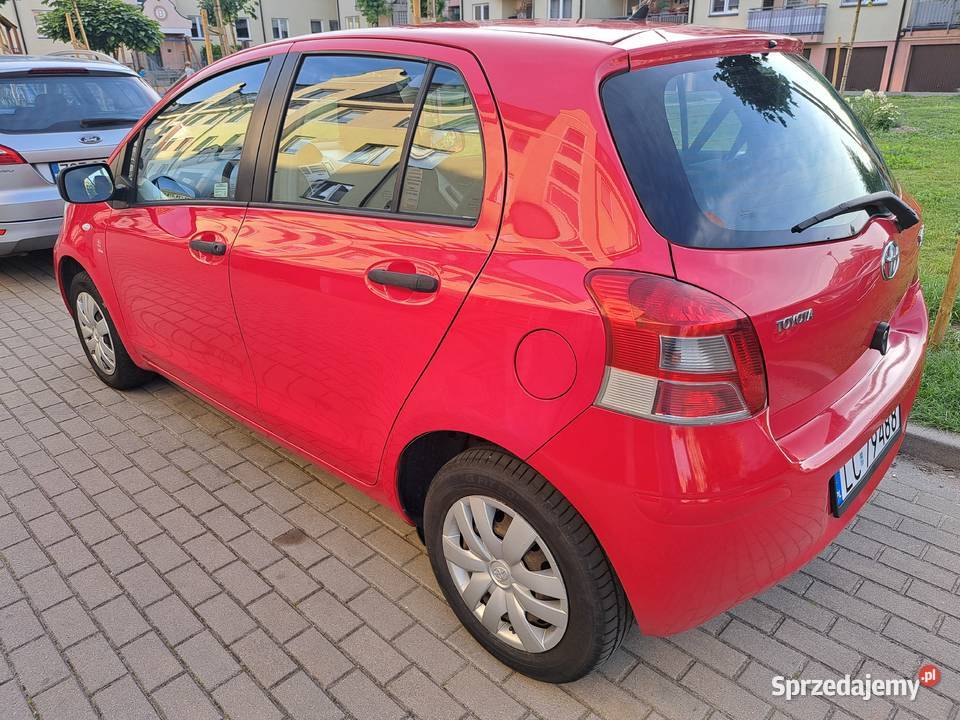 TOYOTA YARIS