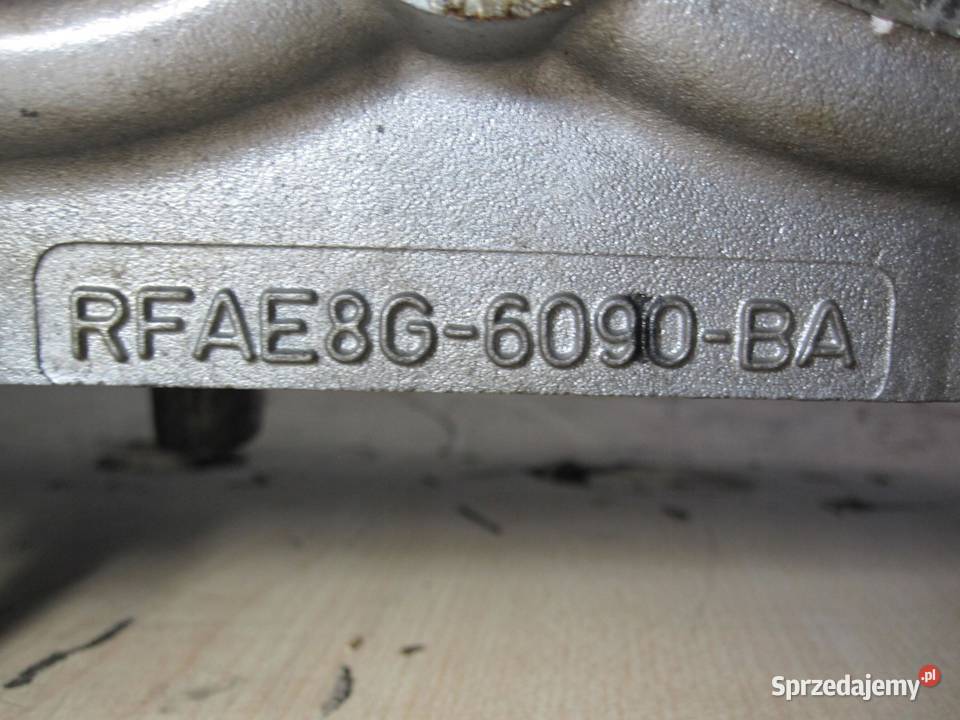 C FOCUS KUGA 16 16V IQDB 125 13r głowica Q4NRA Głowice cylindrów