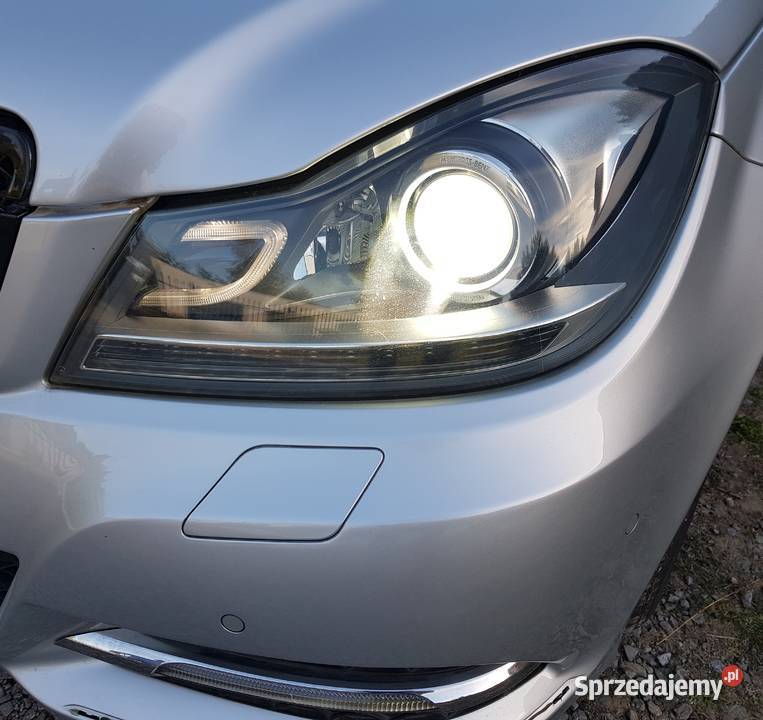 Lampa Reflektor BiXenon Led MERCEDES CKLASA W204 Radom