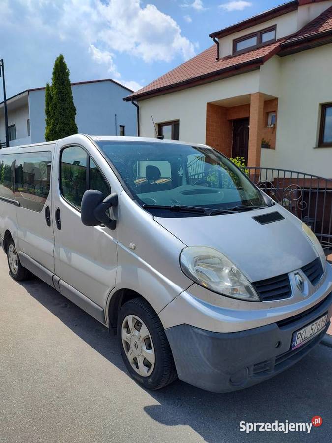 Renault trafic II 20 dCi 9 osobowy oryginalny wielkopolskie