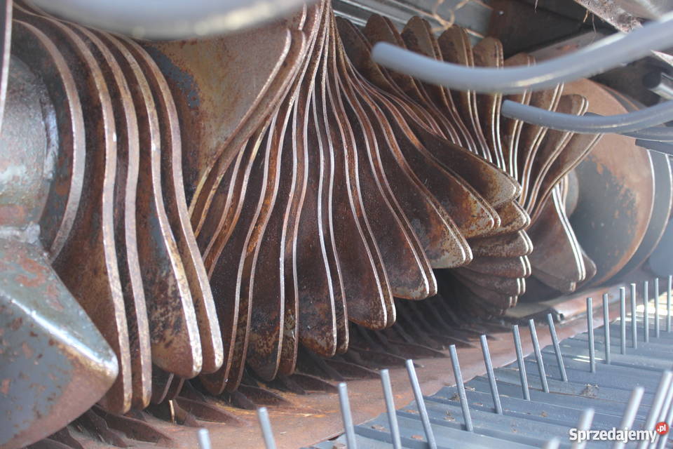 Prasoowijarka Vicon RF 235 BalePack Integral Prasoowijarki Sokoły