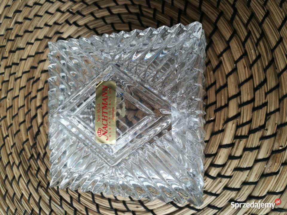 Kryształowe puzderko szkatułka