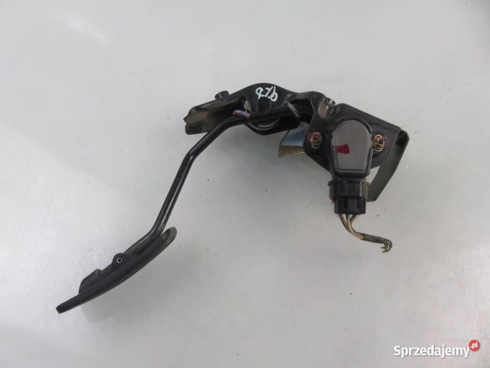 POTENCJOMETR GAZU TOYOTA AVENSIS T25 20 D4D