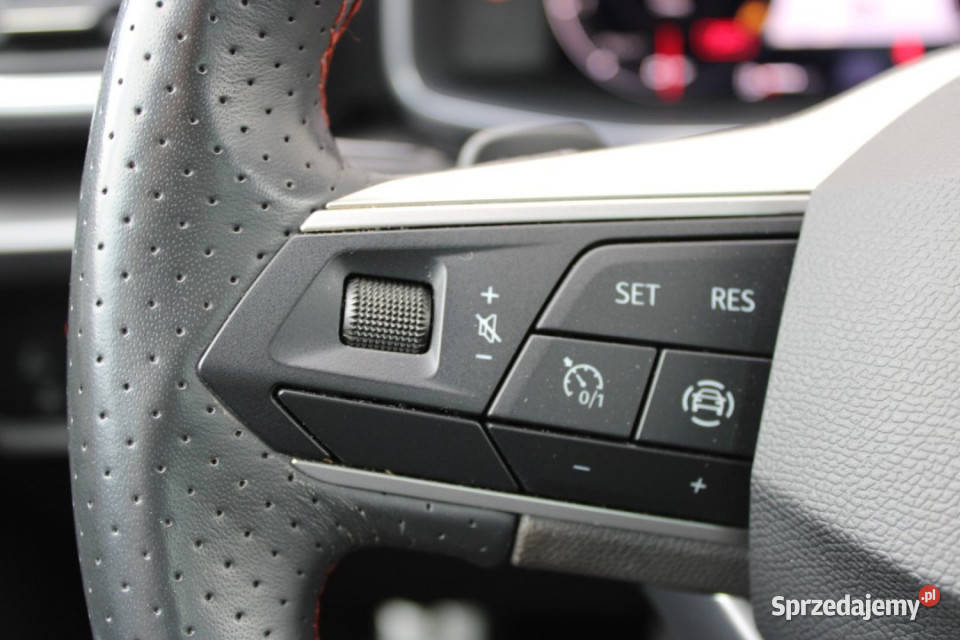 SEAT Leon 2023r FVAT23 CarPlay FullLED Grzane diesel